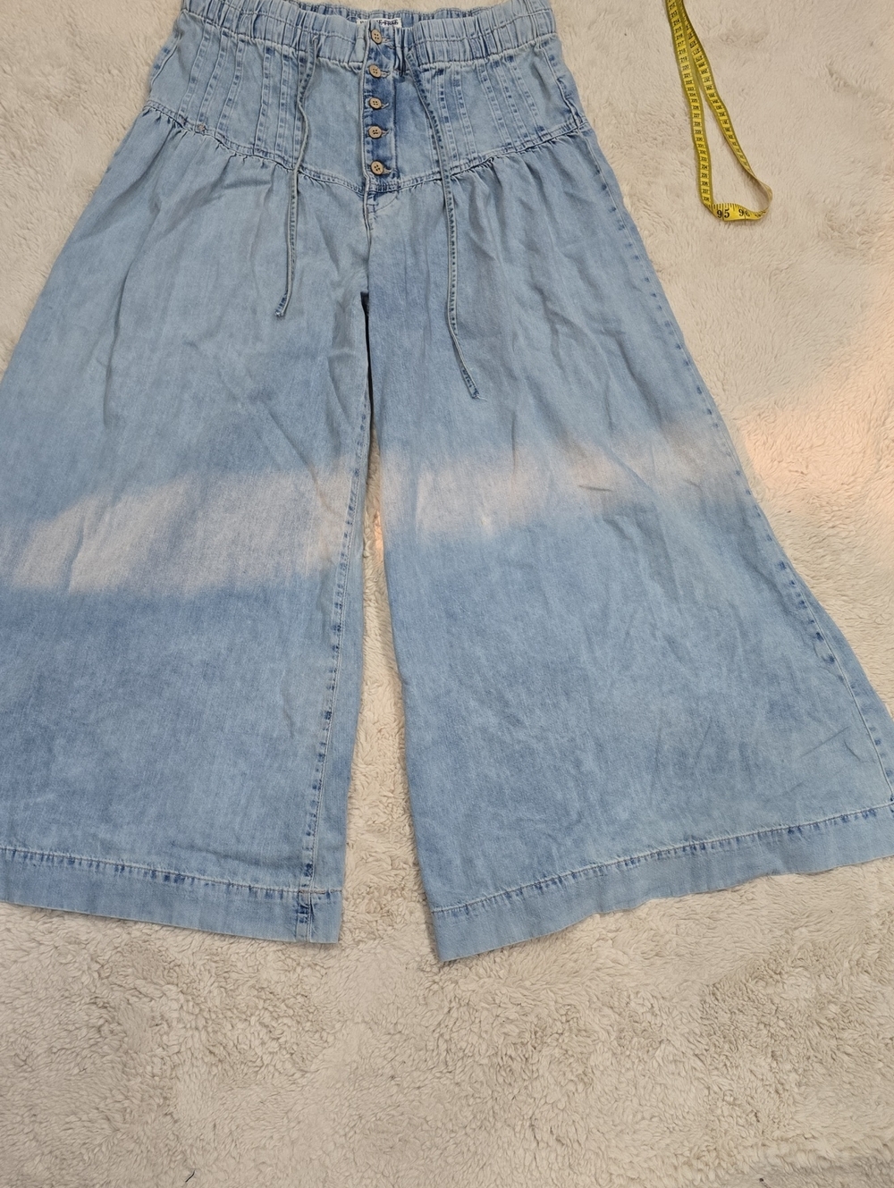 We The Free Light Blue Wide-Leg Flared Jeans with Button Front